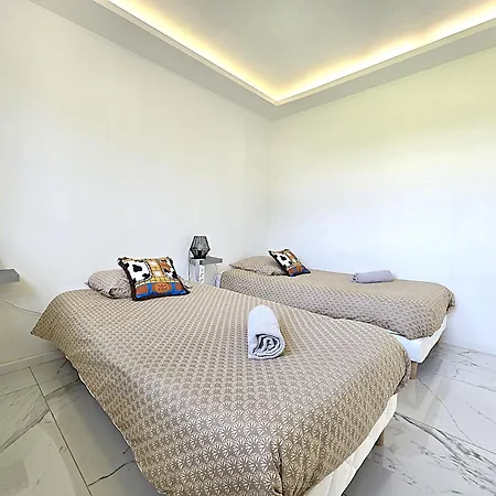 Maison Sapiac - 4pers - 2 - 3 Lits - Clim Reversible - Terrasse Ombragee Et Grand Jardin - Piscine Saison Estivale * Монтобан