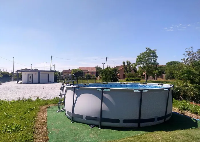 Maison Sapiac - 4pers - 2 - 3 Lits - Clim Reversible - Terrasse Ombragee Et Grand Jardin - Piscine Saison Estivale * Монтобан